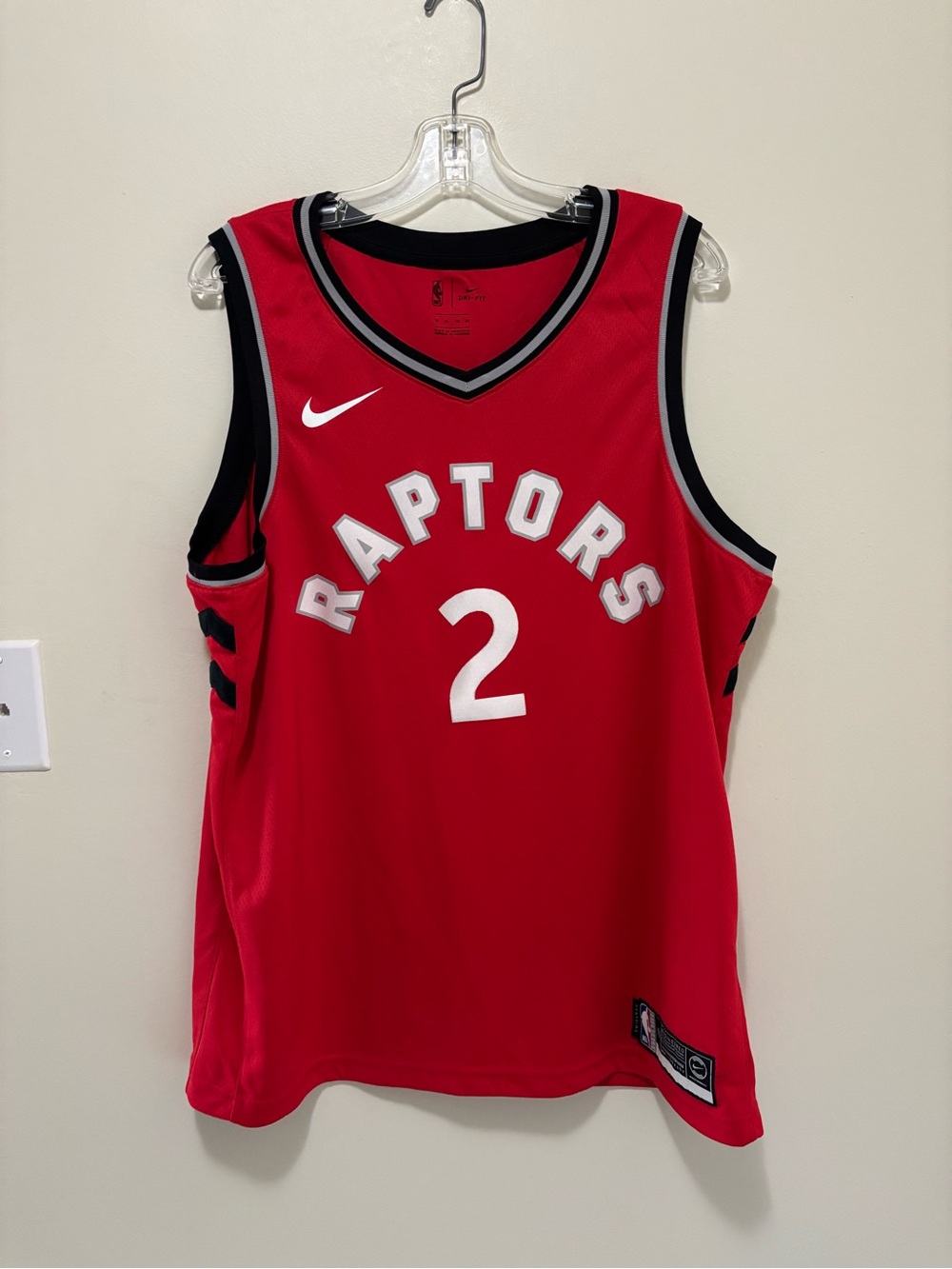 Nike Toronto Raptors Kawhi Leonard #2 Swingman Jersey (Red, 2018–2019)